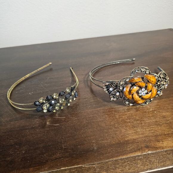 NWOT Vintage Flower Headband - Picture 1 of 1